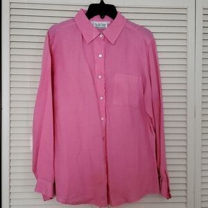 Carlie's Court Women's Pink button down shirt